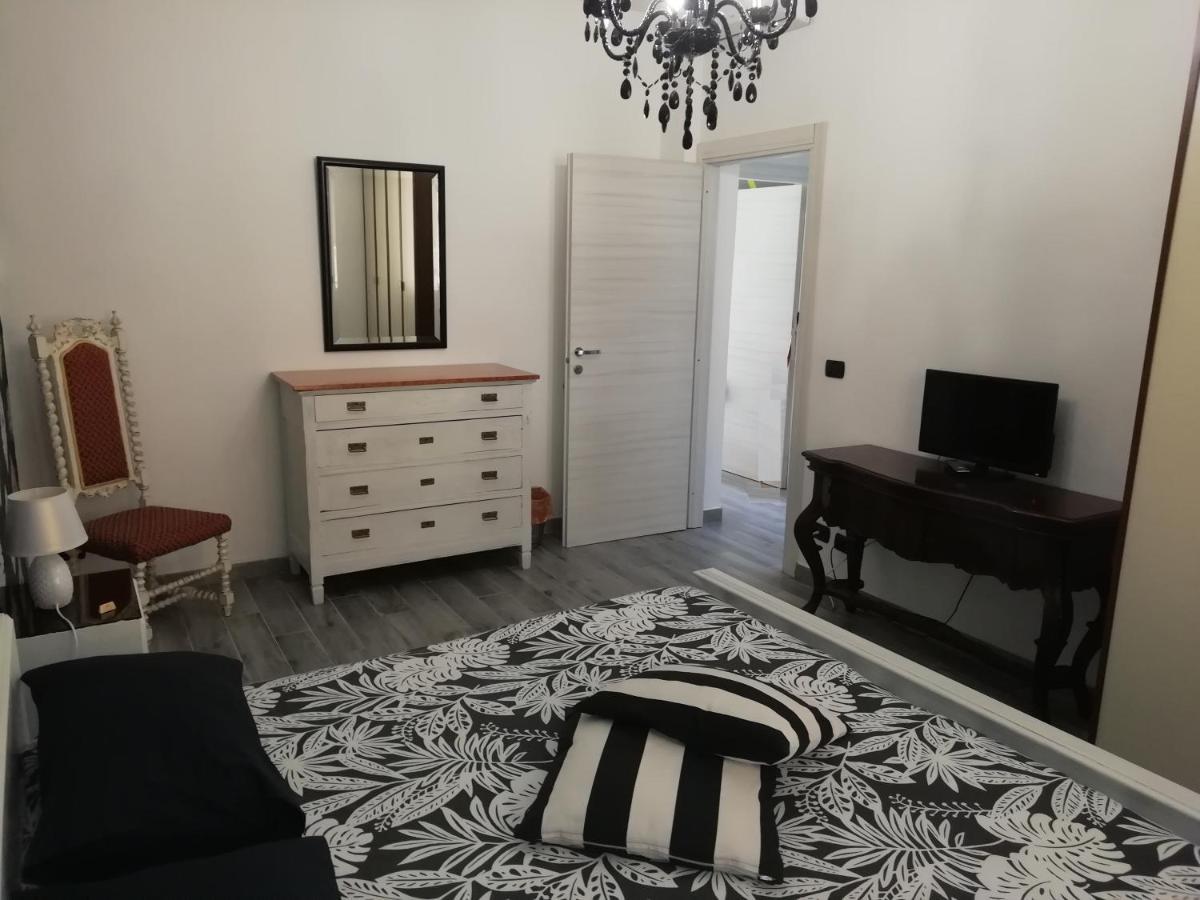 Apartmán Casa Bumbunin, Vicino Al Centro E Al Politecnico Turín Exteriér fotografie